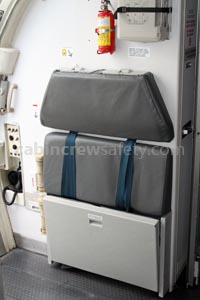 Article: 'The Flight Attendant Jump Seat' - at